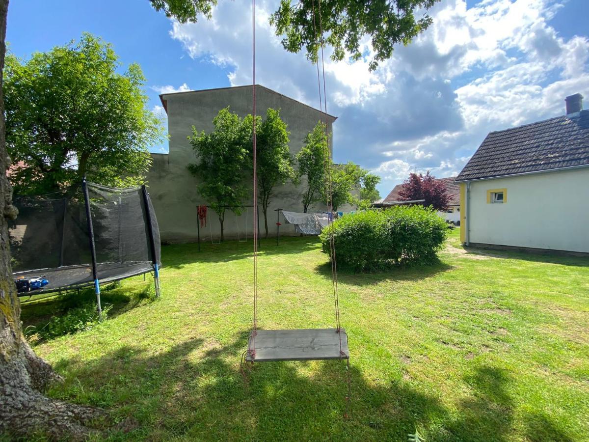 Apartman Beniskovec, Suchdol Nad Luznici Exterior photo